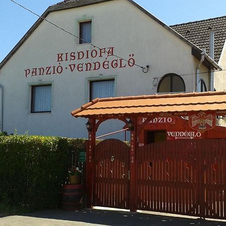 Bed and Breakfast Kisdiofa Panzio Es Vendeglo Vajdacska Екстер'єр фото