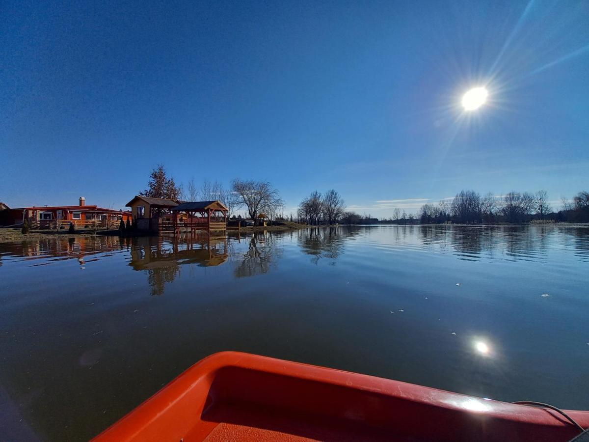 Bed and Breakfast Kisdiofa Panzio Es Vendeglo Vajdacska Екстер'єр фото