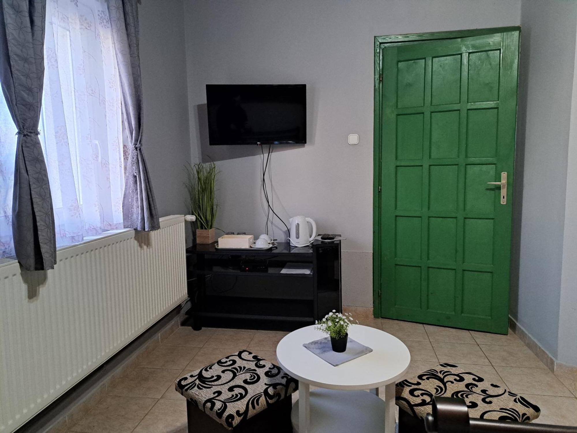 Bed and Breakfast Kisdiofa Panzio Es Vendeglo Vajdacska Екстер'єр фото