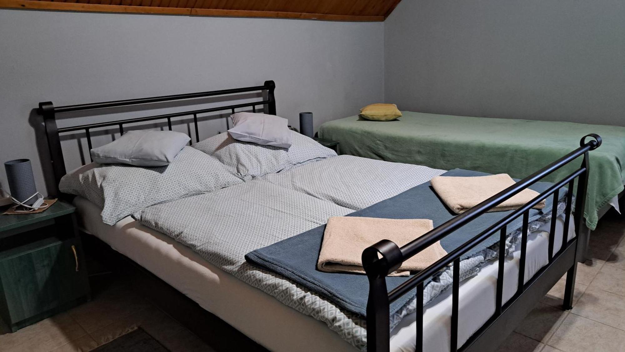 Bed and Breakfast Kisdiofa Panzio Es Vendeglo Vajdacska Екстер'єр фото