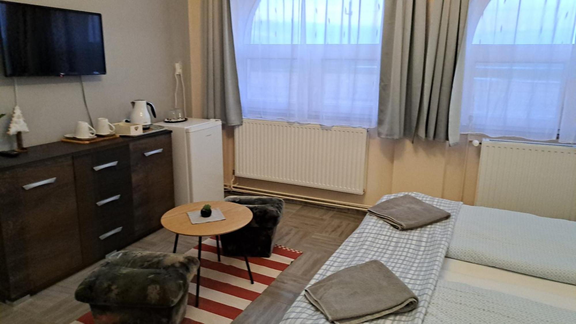 Bed and Breakfast Kisdiofa Panzio Es Vendeglo Vajdacska Екстер'єр фото