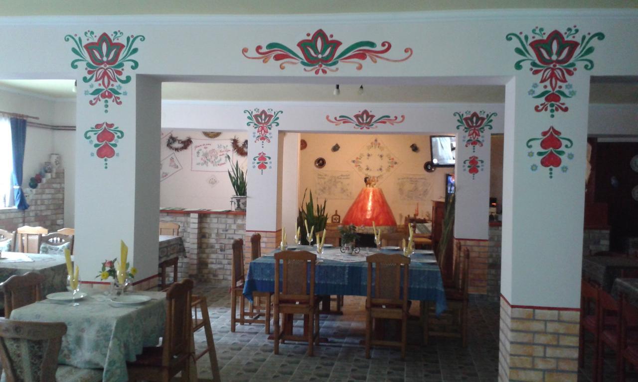 Bed and Breakfast Kisdiofa Panzio Es Vendeglo Vajdacska Екстер'єр фото