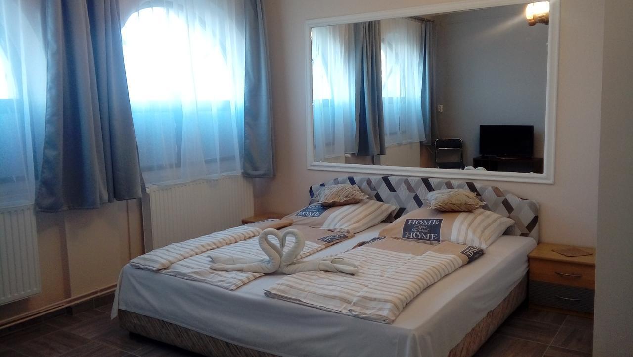 Bed and Breakfast Kisdiofa Panzio Es Vendeglo Vajdacska Екстер'єр фото