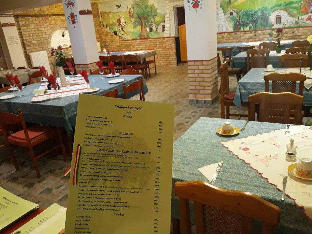 Bed and Breakfast Kisdiofa Panzio Es Vendeglo Vajdacska Екстер'єр фото